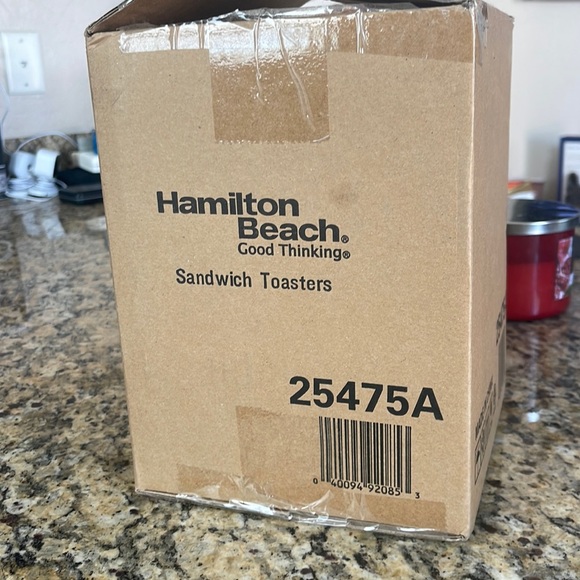 Hamilton Beach Breakfast Sandwich Maker with Egg Cooker Ring - Picture 4 of 5